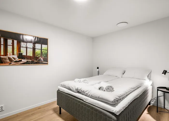 Scandinavian Design In Authentic Nordnes * Bergen