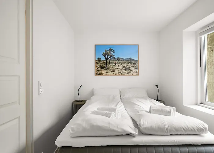 Scandinavian Design In Authentic Nordnes Apartament Bergen