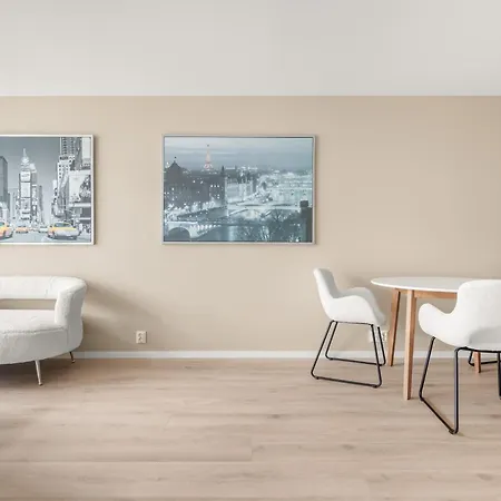 Lägenhet Scandinavian Design In Authentic Nordnes