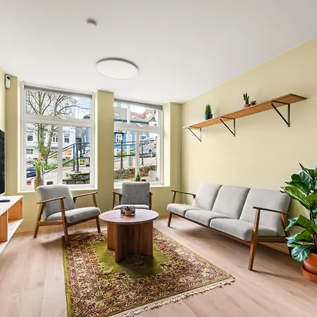 Scandinavian Design In Authentic Nordnes * Берген