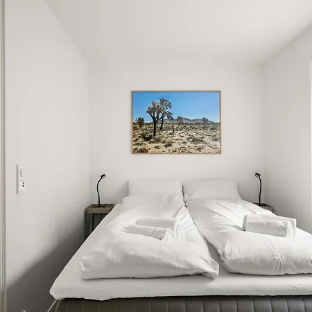 Scandinavian Design In Authentic Nordnes Апартаменти Берген