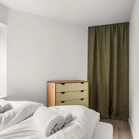 Scandinavian Design In Authentic Nordnes Апартаменти