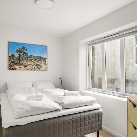 Scandinavian Design In Authentic Nordnes * Берген