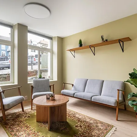 Scandinavian Design In Authentic Nordnes Апартаменти *